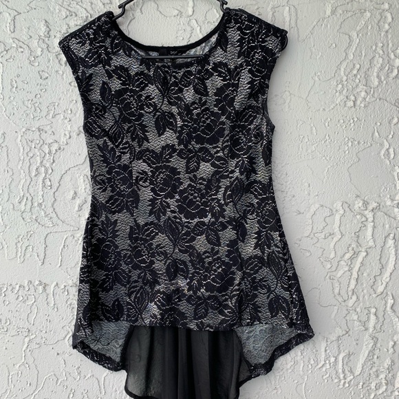 iris Tops - REDUCED! Stunning Iris Los Angeles tuxedo back top